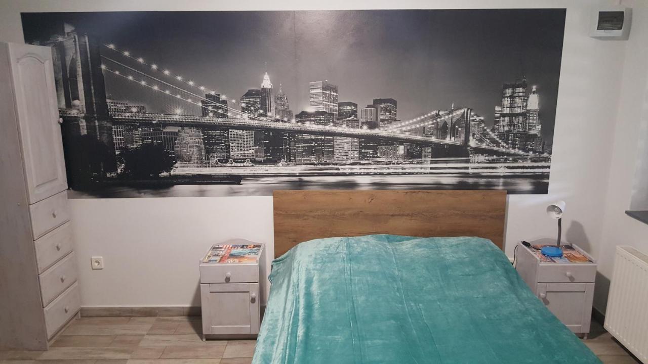 Illaberek Apartmanok Hajdúszoboszló Buitenkant foto