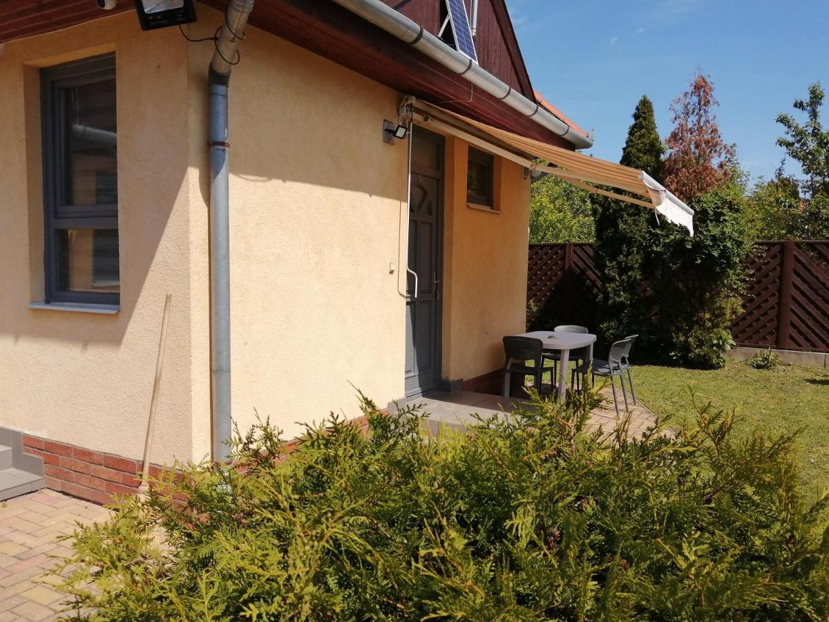 Illaberek Apartmanok Hajdúszoboszló Buitenkant foto